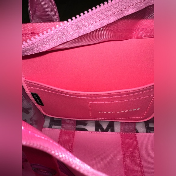Marc Jacobs Pink Mesh Small Tote Bag - NWOT - - Picture 8 of 10